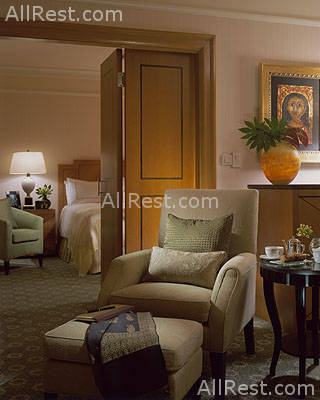 Four Seasons Hotel Cairo at Nile Plaza 3
